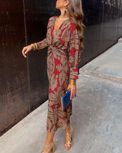 ALEXA | Twist Elegance Midi Dress