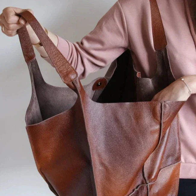 Lily | Chic Everyday Carryall – Sleek & Spacious Tote