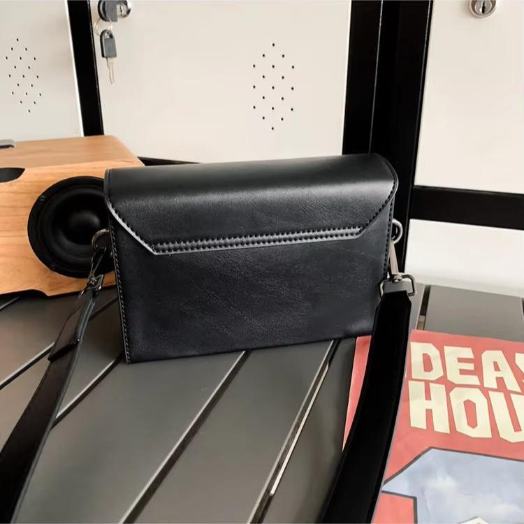 Noah | Simple PU Leather Small Crossbody Sling Bag