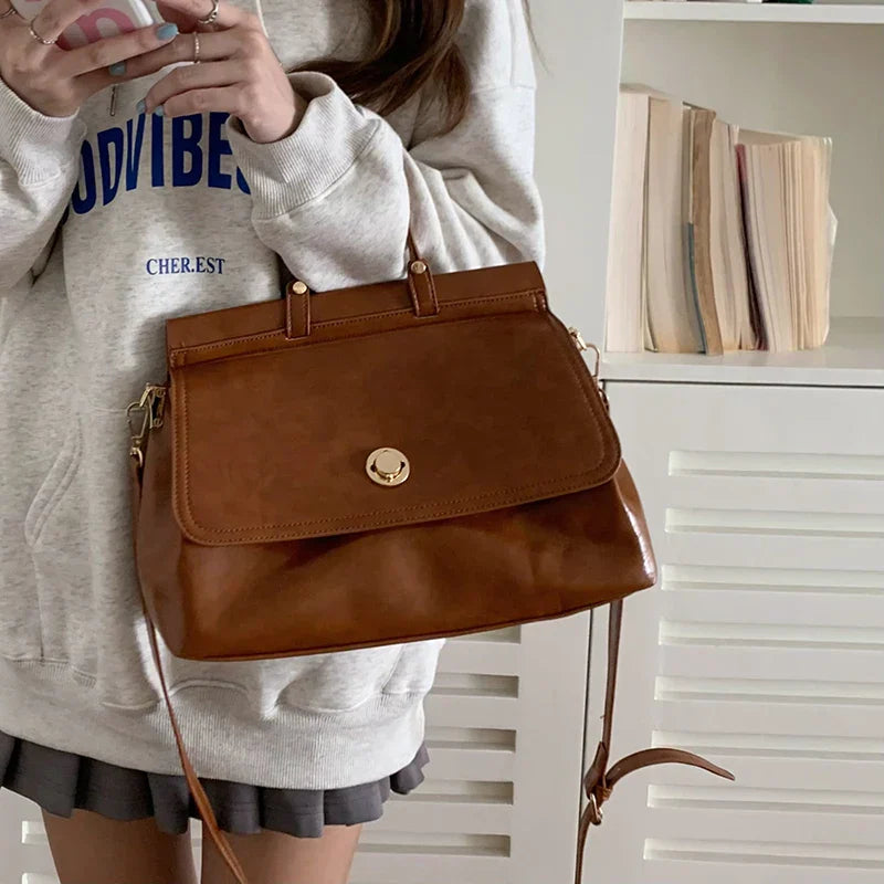 Fleur | Women's Chic Vintage Faux Leather Shoulder Bag