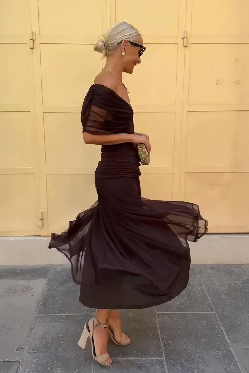 Elegant V-Neck Maxi Dress for Women - Flattering Summer Dress for Parties and Events 4