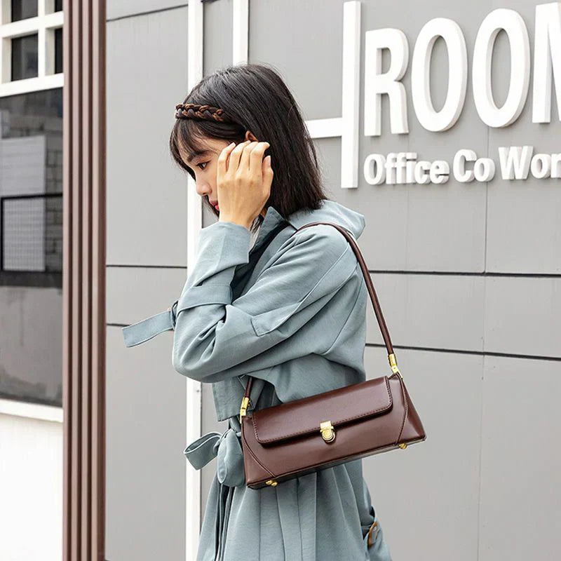 Ava | Vintage Imitation Leather Messenger Bag
