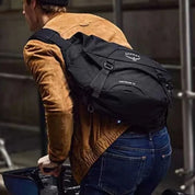Dylan | Urban Shoulder Bag Travel Bag with Hi-Vis Rain Cover