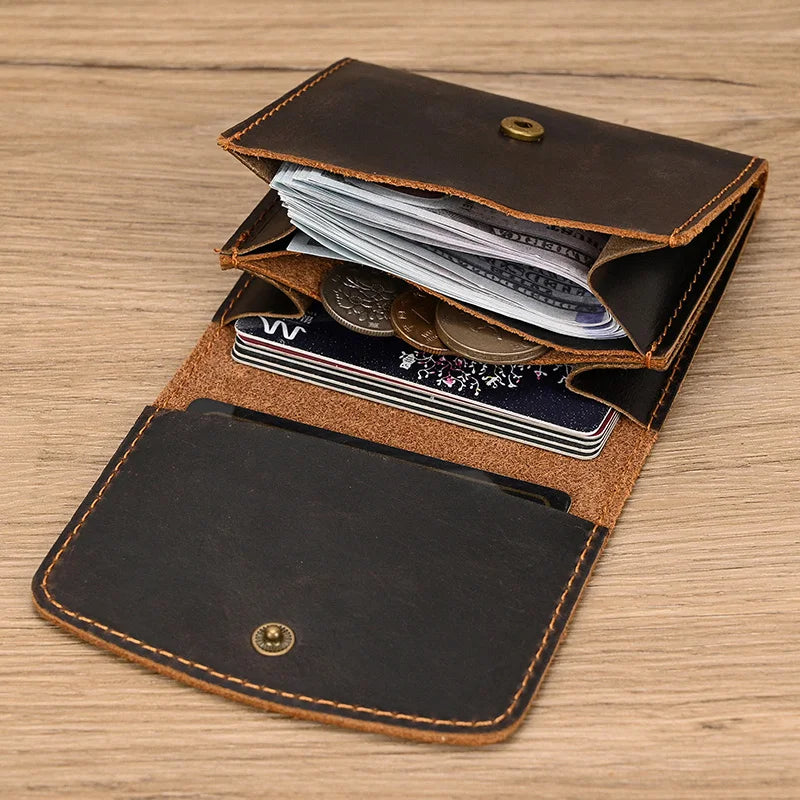 Lucas | Vintage Bifold Rundleather Travel Wallet with Snap Closure