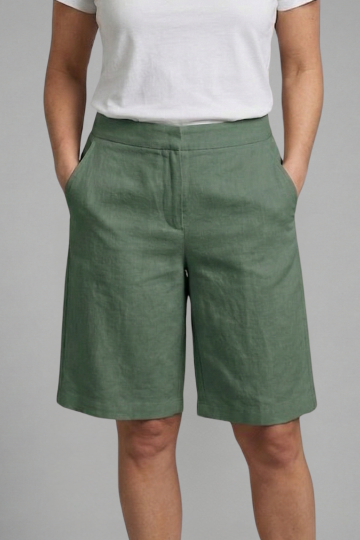 Women's Knee-Length Casual Shorts with Elastic Waist and Side Pockets for Stylish Comfort 7