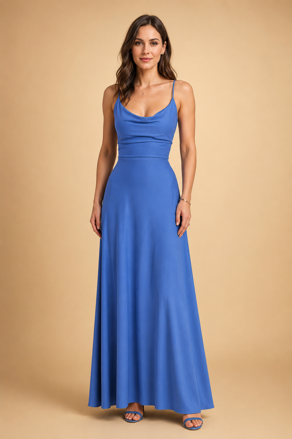 FREYA | Stylish Elegance and Sustainable Maxi Dress