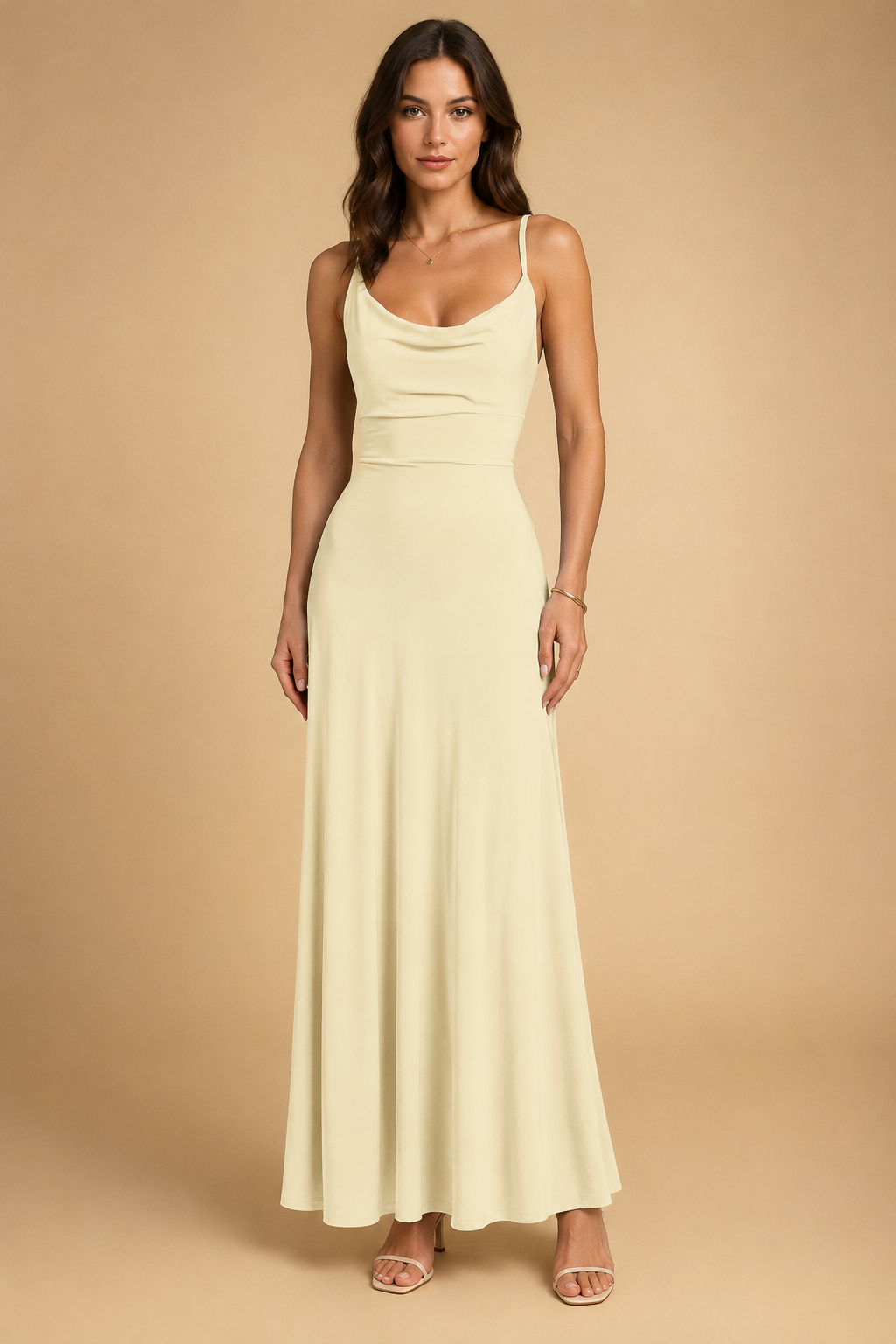 FREYA | Stylish Elegance and Sustainable Maxi Dress