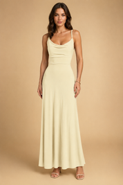 FREYA | Stylish Elegance and Sustainable Maxi Dress