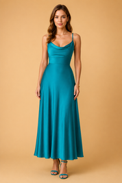 FREYA | Stylish Elegance and Sustainable Maxi Dress