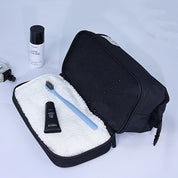 Clifford | Elegant and spacious culture bag with multiple compartments